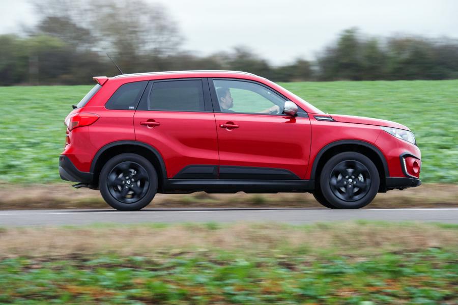  Suzuki Vitara S 2015 года  (UK) (фото 7 из 42)